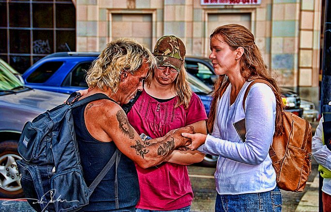 share-good-news Shake Things Up...Evangelize