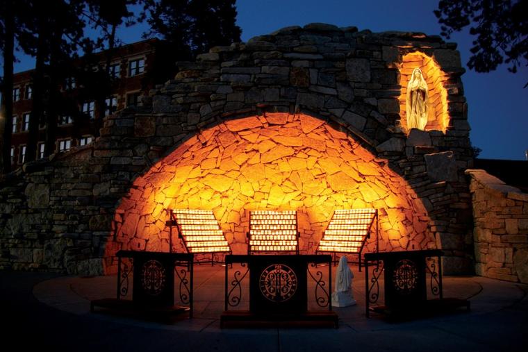 Benedictine College Grotto in Atchison, Kansas