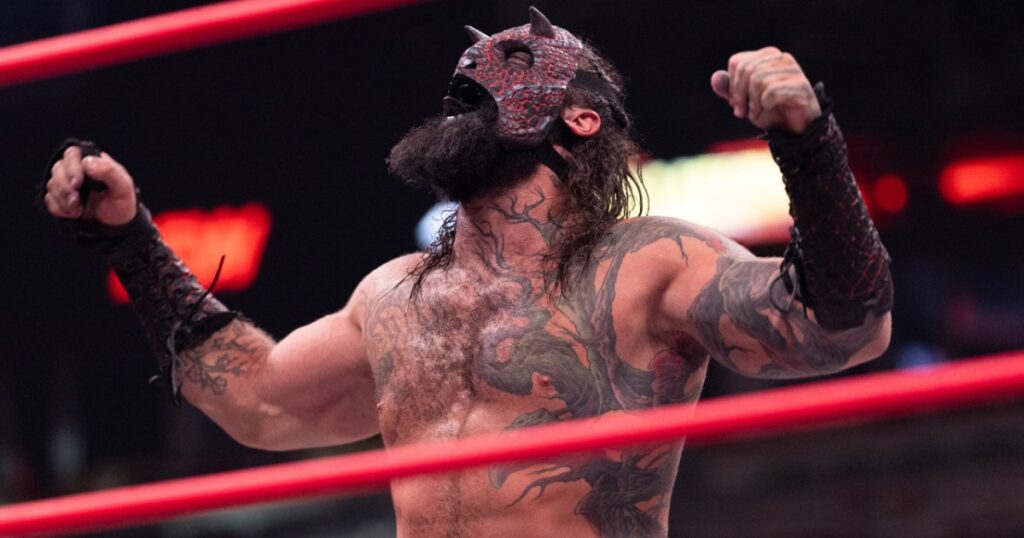 AEW And CFX Reach Settlement In Dispute Over Merchandising Rights To Luchasaurus Mask