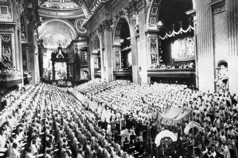Pope John XXIII celebrates the opening Mass of the Second Vatican Council Oct. 11, 1962 at St. Peter's Basilica. A little over a month later, the Council Fathers concluded their debate on the Sacred Liturgy. Then they would tackle the issue of divine Revelation.