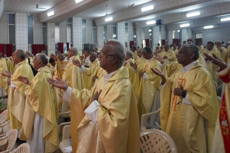 Indian Catholics bishops pray at the closing of the their Feb. 7, 2024, conference.