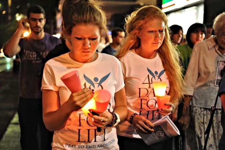 A 40 Days for Life prayer vigil