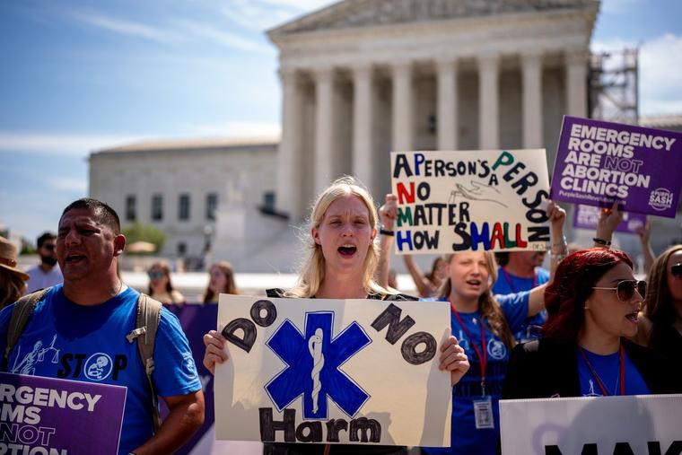 WASHINGTON, DC - JUNE 20: A group of pro-life supporters rally in front of the Supreme Court on June 20, 2024 in Washington, DC.  (Photo by Andrew Harnik/Getty Images)