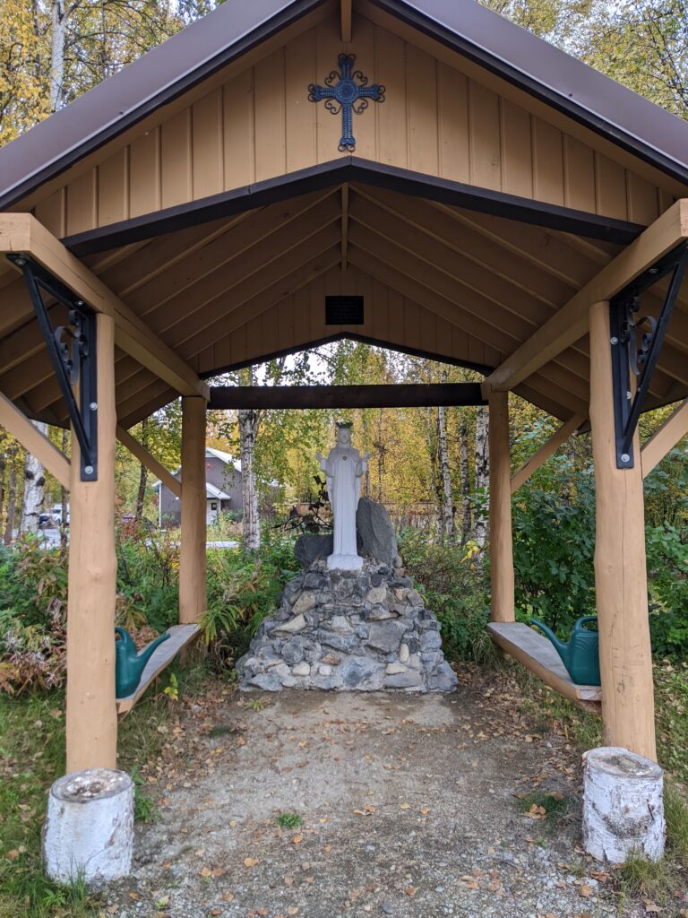 Statue of Our Lady of Beauraing in Talkeetna, Alaska