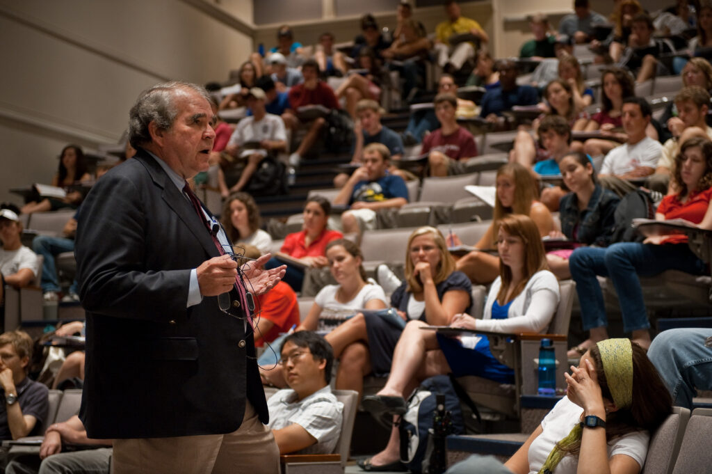 Professor David Solomon teaches an undergraduate philosophy course in DeBartolo in the Fall semester, September 2009.