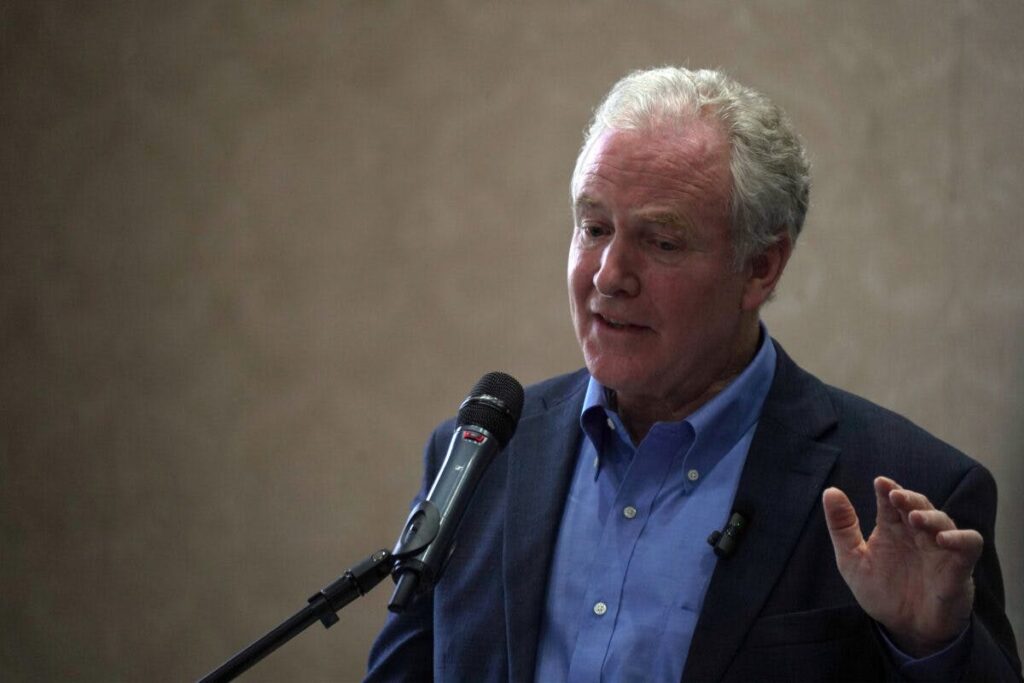 Dem Senator Finally Meets Deported Illegal Immigrant In El Salvador