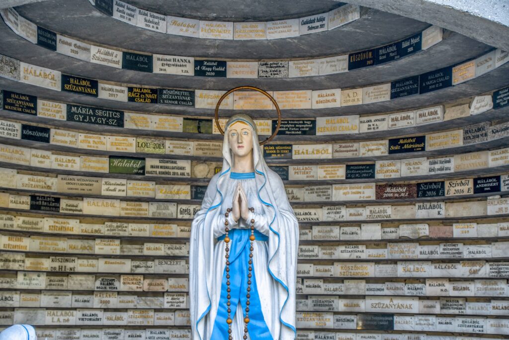 Statue of Mary at Mátraverebély-Szentkút