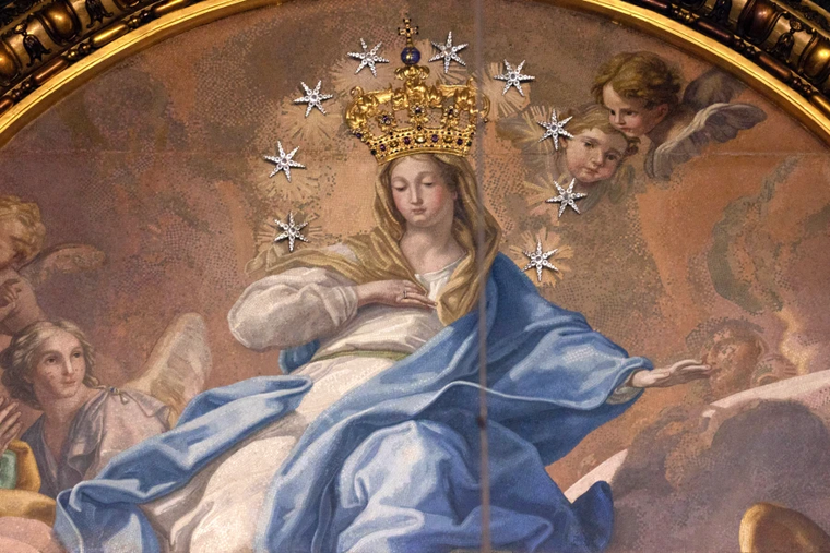Mosaic of Mary, Virgin Immaculate, in the Chapel of the Choir in St. Peter's Basilica, Rome.