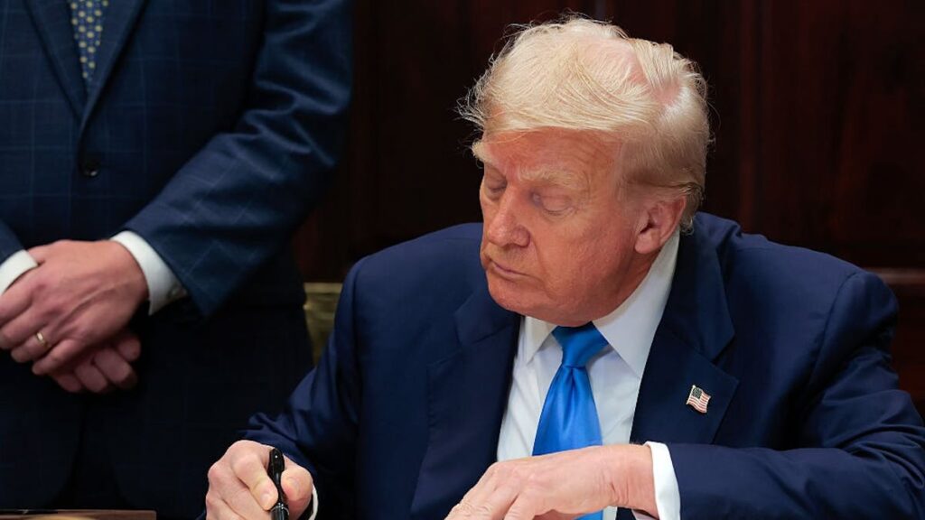 White House Drops New Tariff Plan On Eve Of Trump’s Trade Deadline