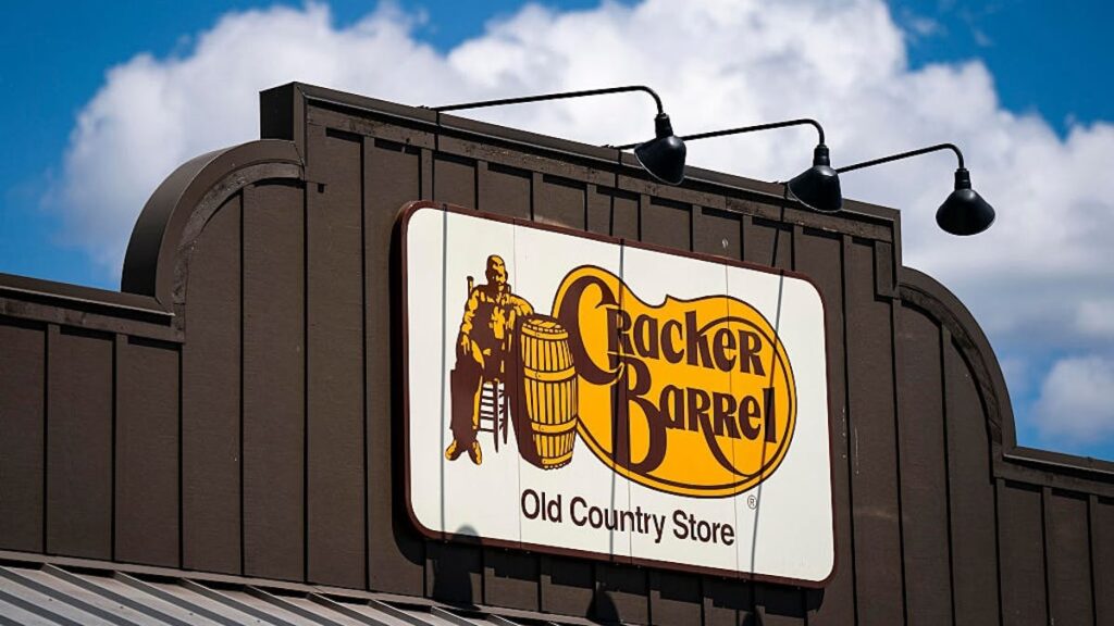 ‘Old Country Store’ To Bring Back Old Logo After Blowback