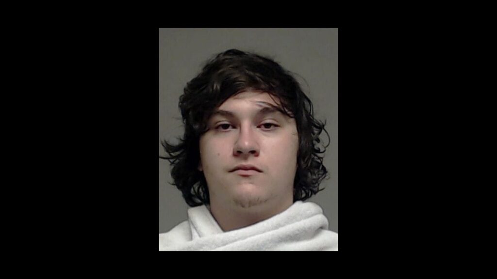 Federal Officials Say Dallas Shooter Wanted To Kill ICE Agents, Not Detainees