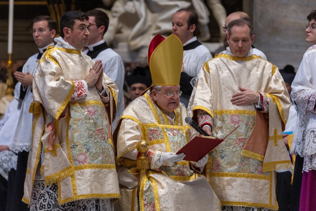 Cardinal Raymond Leo Burke celebrates a Pontifical Mass in the Extraordinary Form of the Roman Rite, at the Papal Basilica of Saint Peter, the Vatican, Saturday, Oct. 25, 2025. Credit: Daniel Ibáñez/CNA
