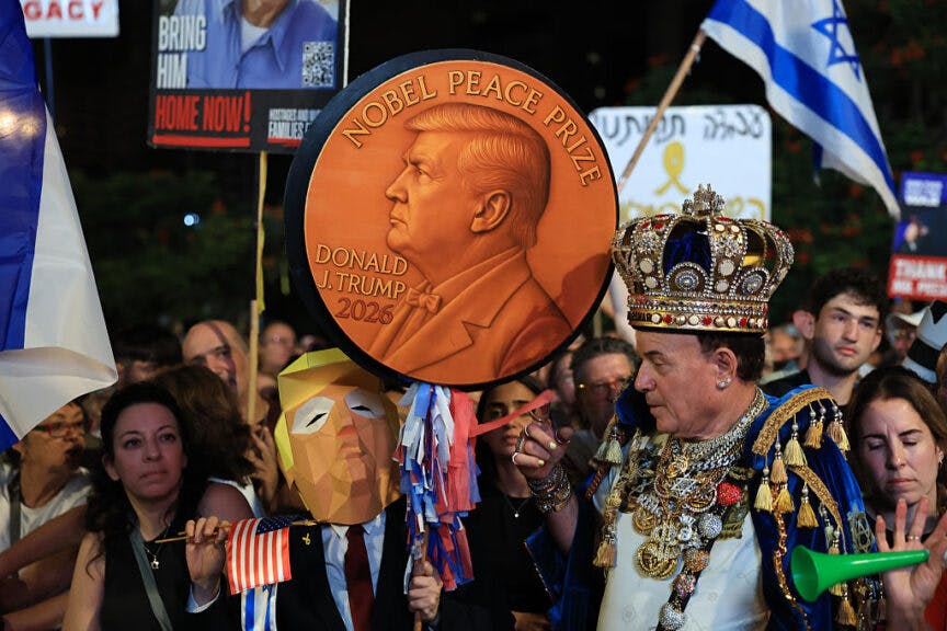 Chants Of ‘Thank You, Trump’ And Calls For Nobel Peace Prize Erupt At Israel’s Hostage Square