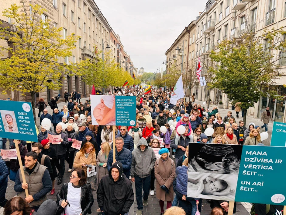 Participants march along Gediminas Avenue toward Vilnius Cathedral Square at the March for Life in Vilnius, Lithuania, on Oct. 4, 2025. Credit: Erlendas Bart