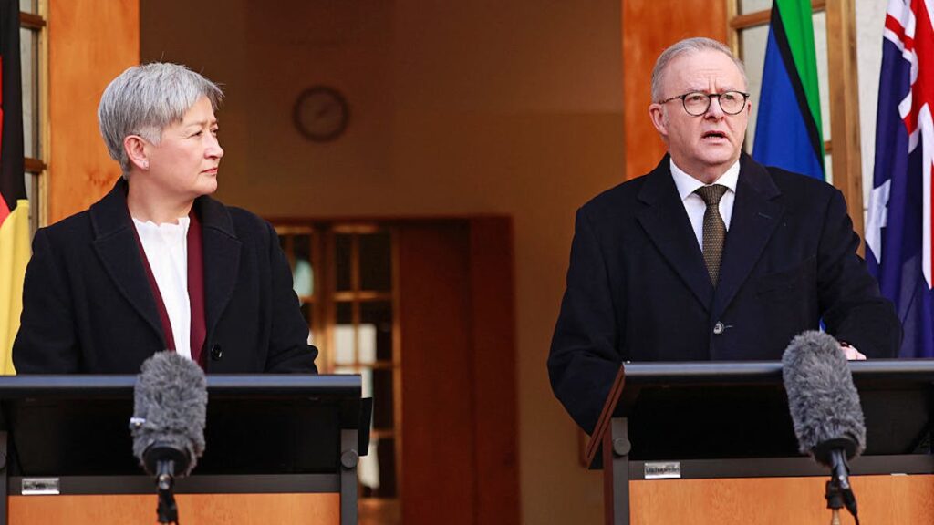 Daughter of Holocaust Survivor Injured In Bondi Attack Rips Australia’s Prime Minister And Media