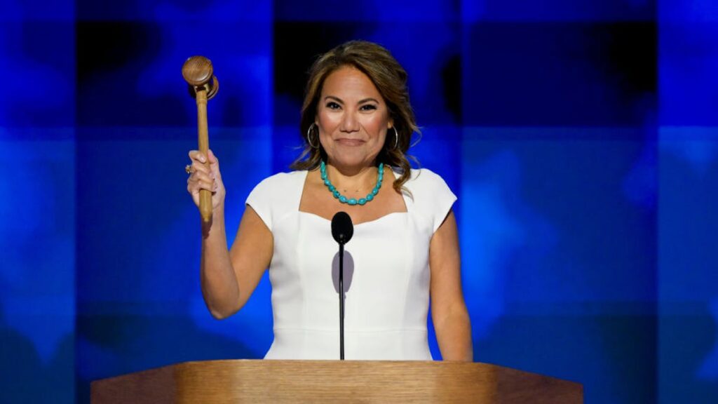 Dem Staffer Accused Of Faking Identity At ICE Facility