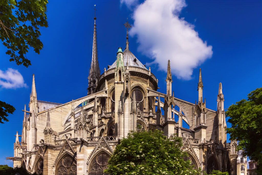 Shutterstock no. 1371092396 – Flying Buttresses