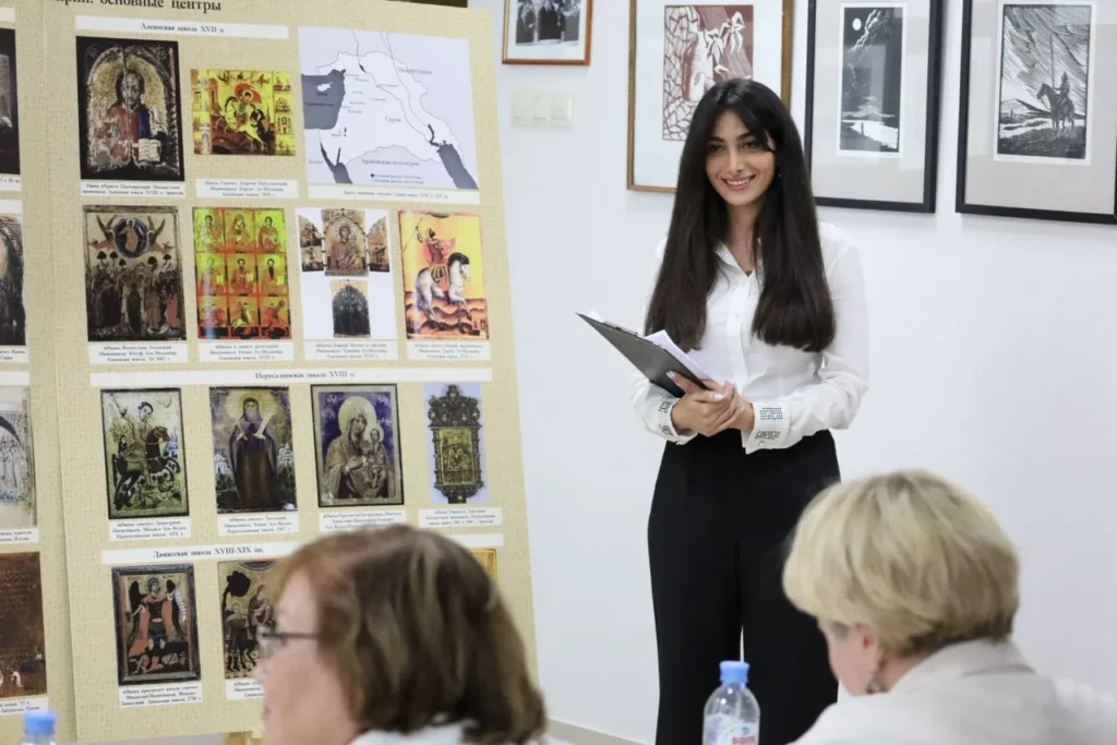 Visual artist and restorer Lia Snayej. | Credit: Lia Snayej