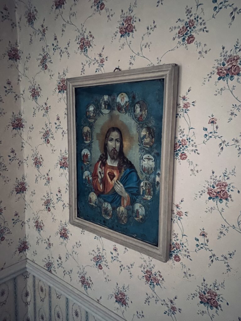 CLOSE TO THE SACRED HEART