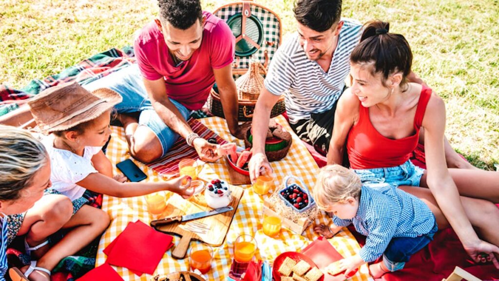 Bigger Families Don’t Start From Friends With Benefits – Try Friends With Babies