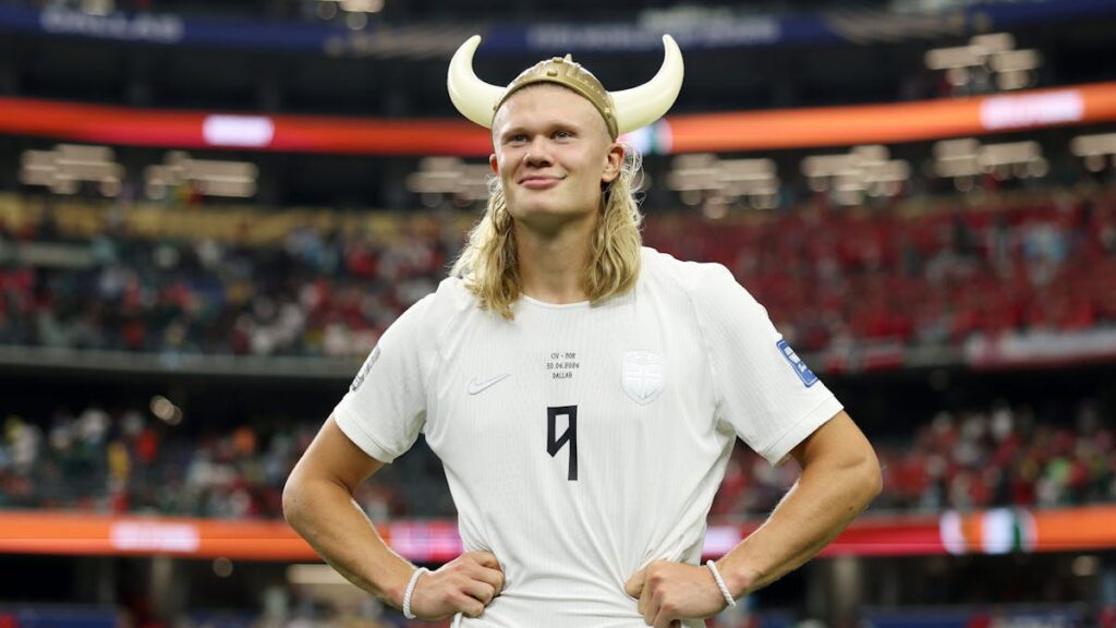 How One Viking Turned America Into His Biggest Fan